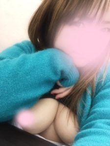 明日は12時からいます！